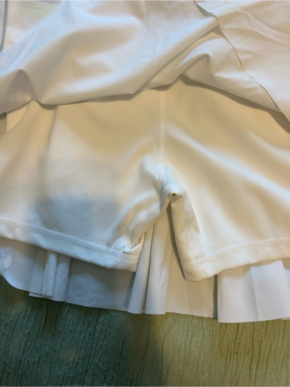 Nike White Women's Circle Skirt Skort - Performance Tennis Style